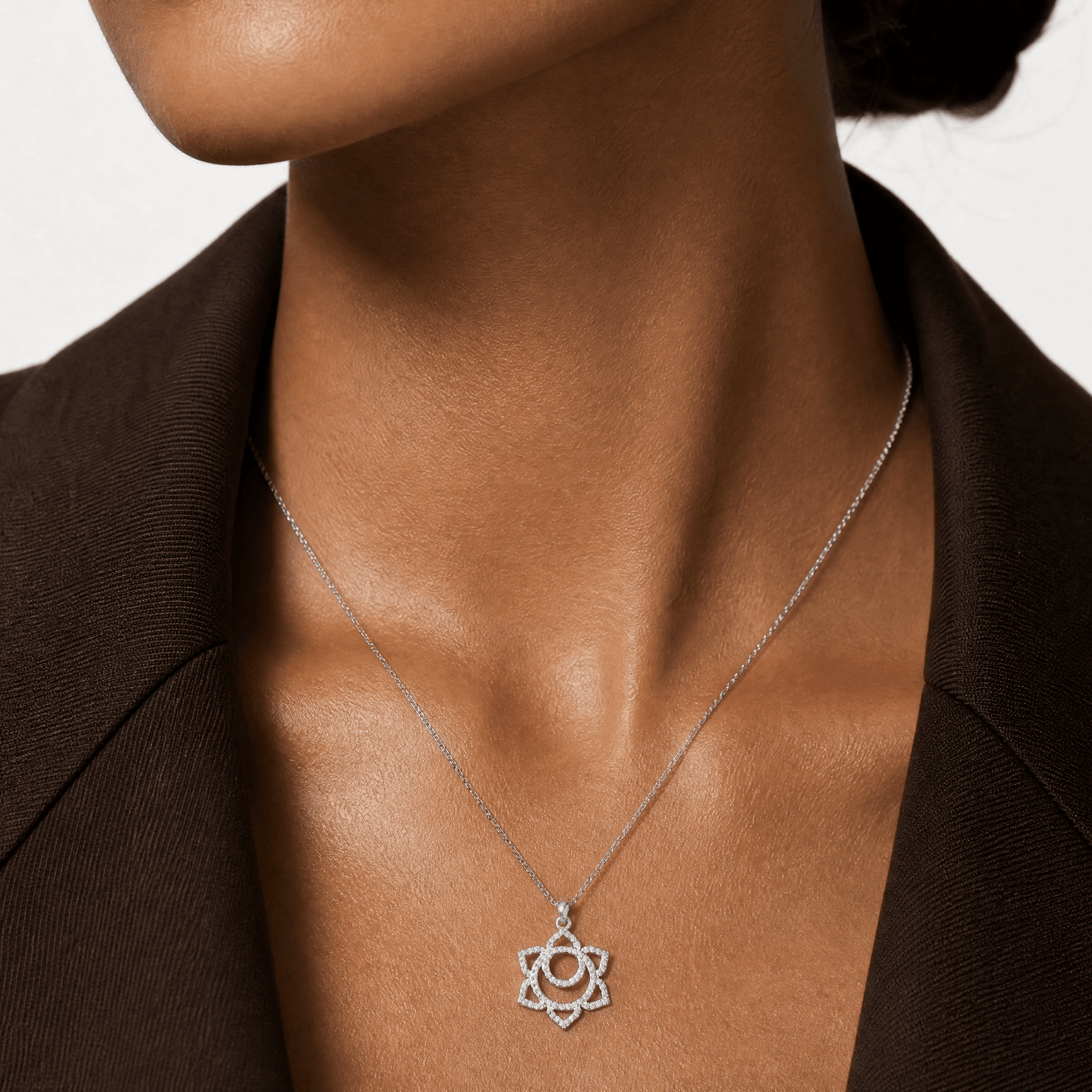 sakara chakra pendant - product_gallery - 3