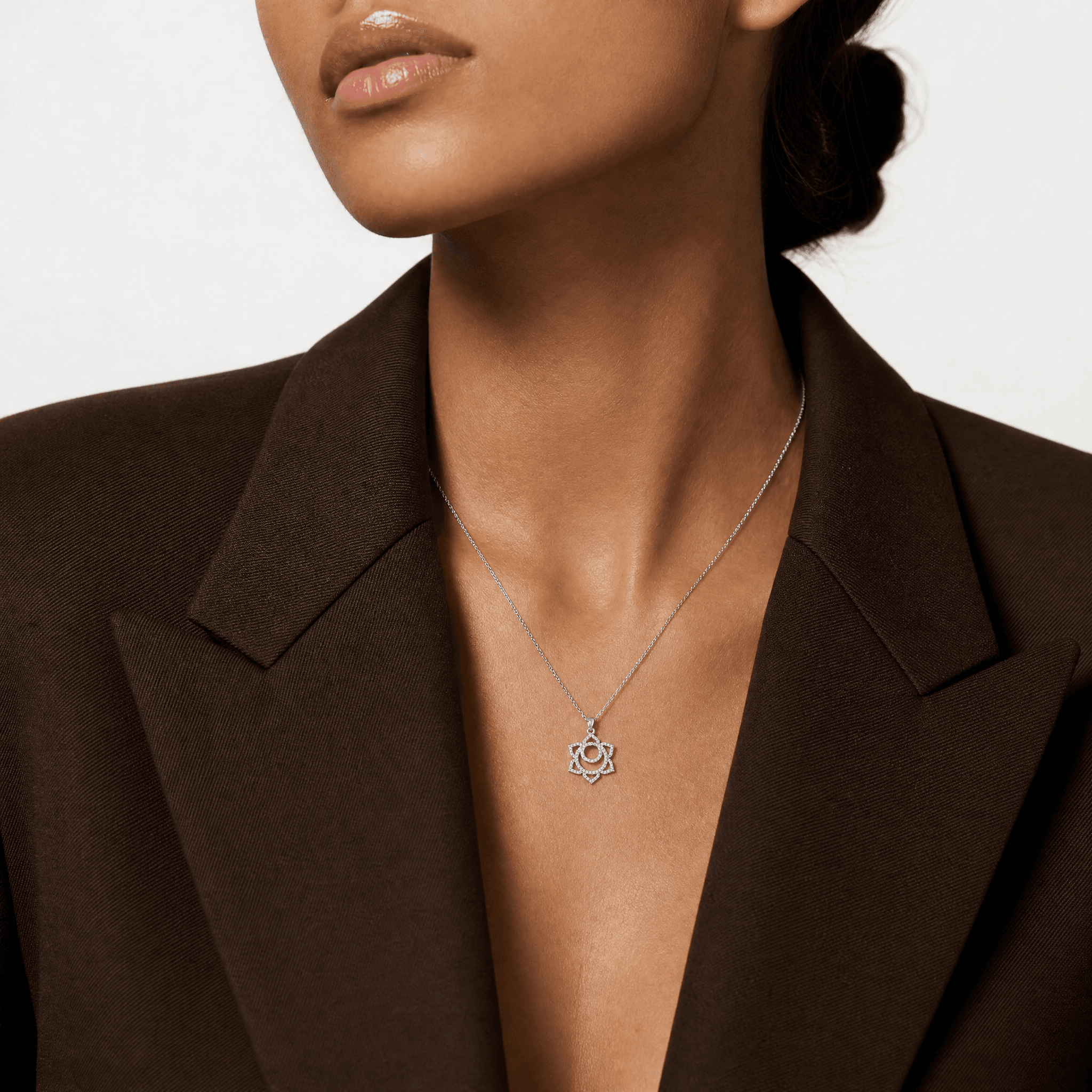 sakara chakra pendant - product_gallery - 2