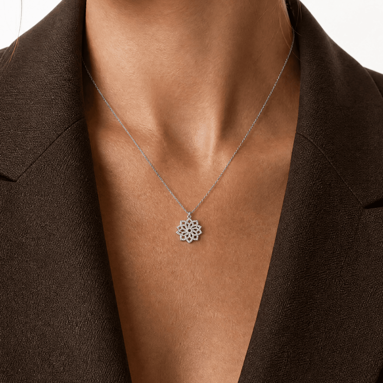 prasana chakra lotus pendant - product_gallery - 3