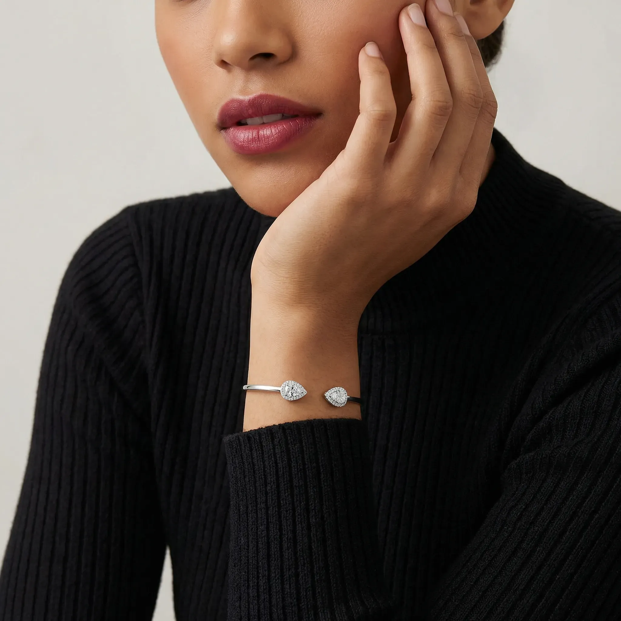 twin dewdrop halo cuff - product_gallery - 2