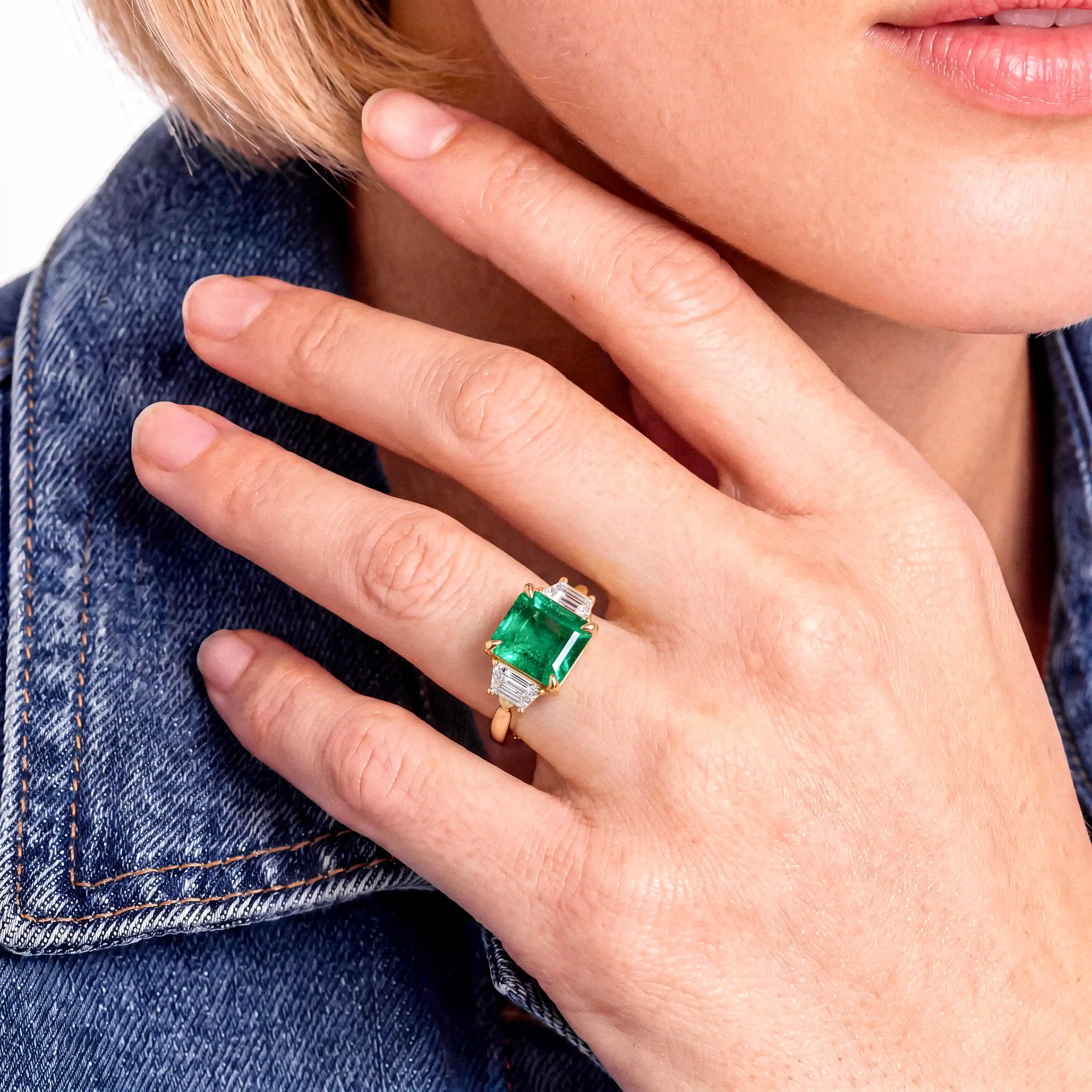 trio emeraude solitaire ring - product_gallery - 2